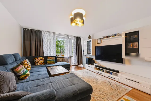 Wohnzimmer · 1. OG links